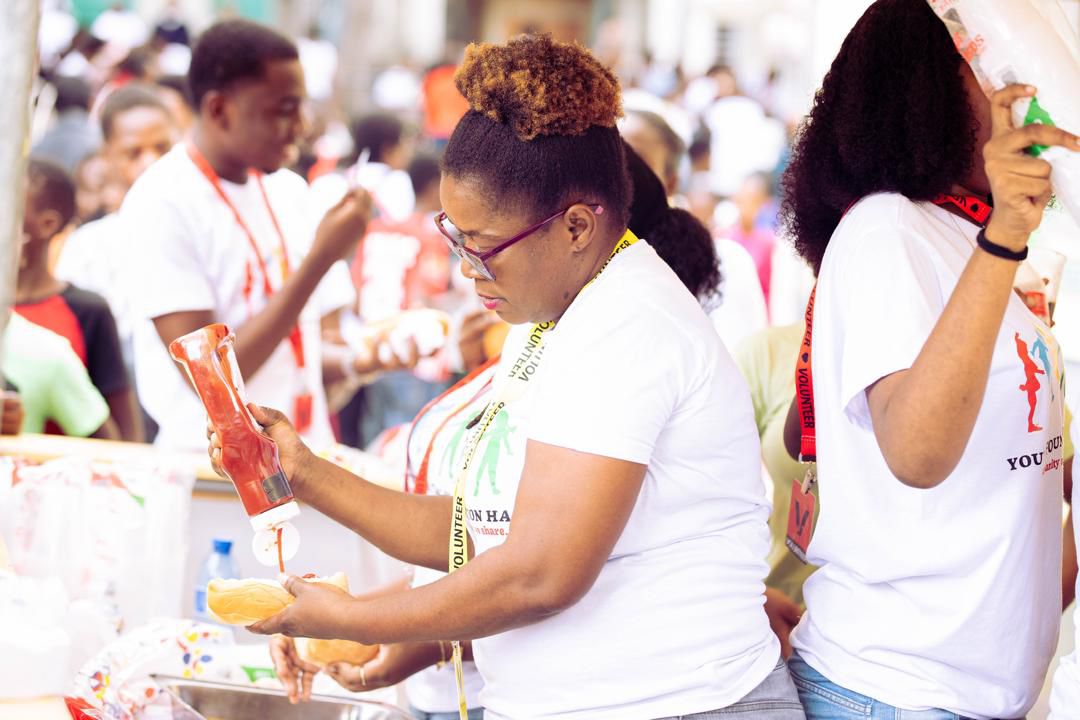 Volontaires en action YTH 140