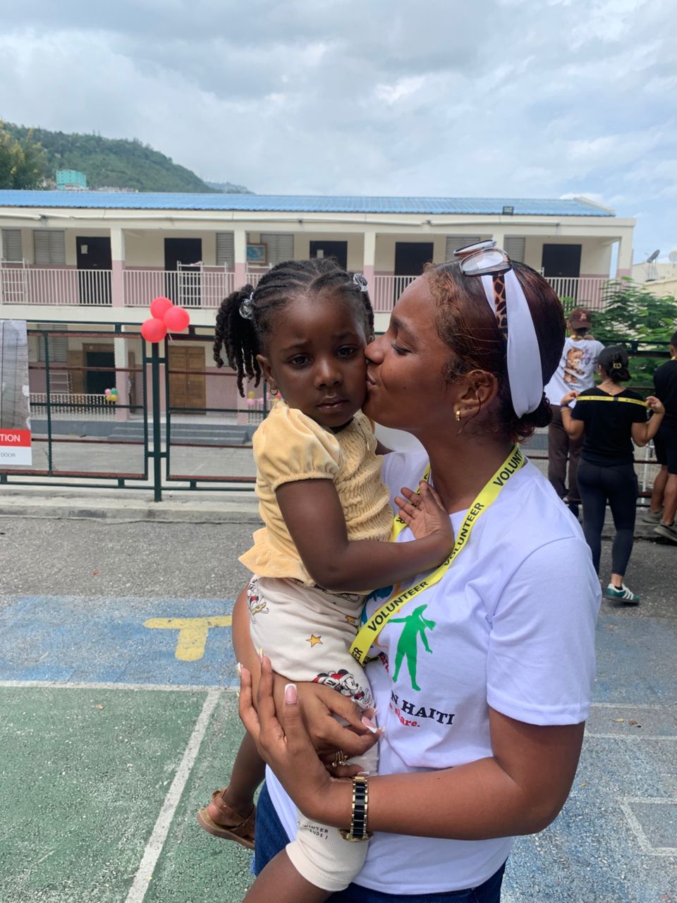 Volontaires en action YTH 169