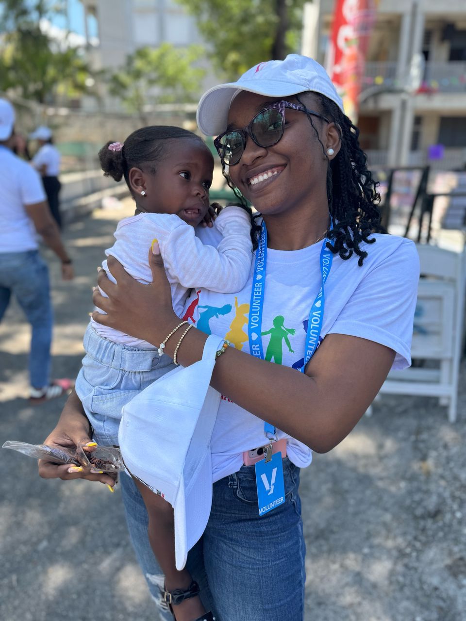 Volontaires en action YTH 175