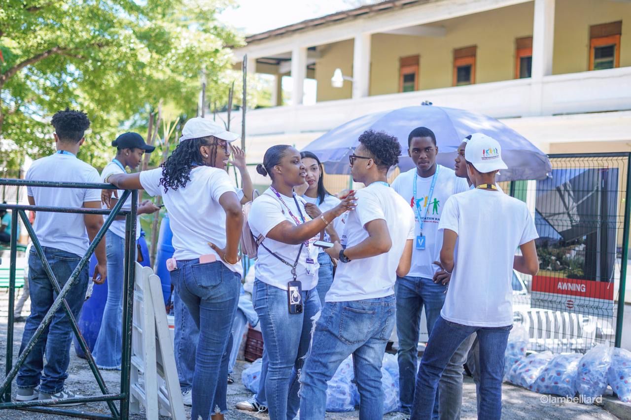 Volontaires en action YTH 176